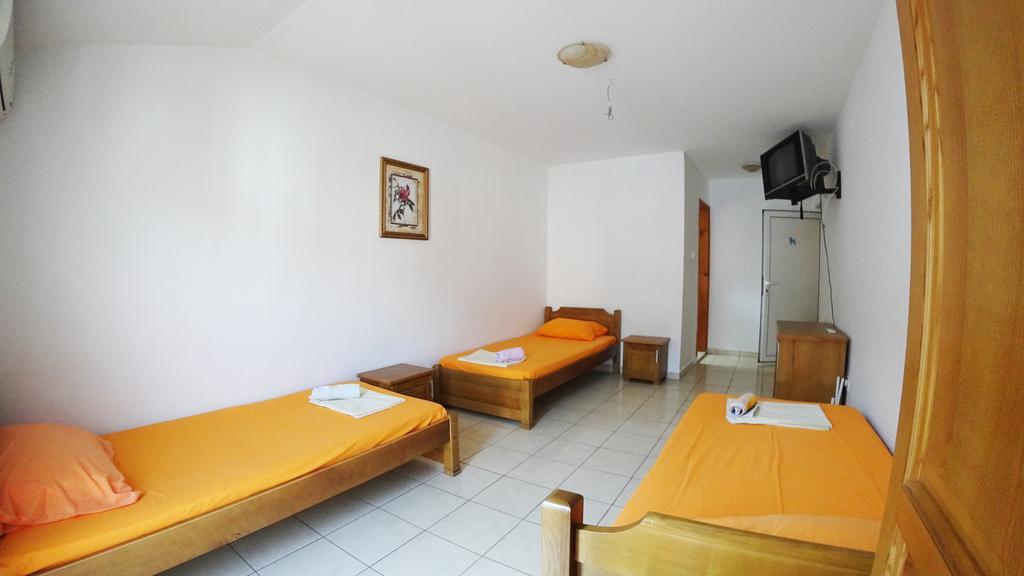 Guesthouse Sun Hostel Budva Dış mekan fotoğraf