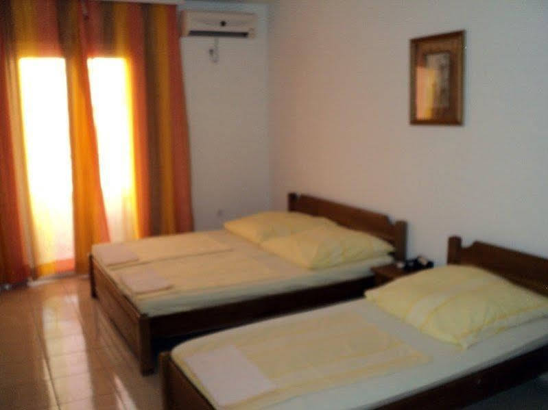 Guesthouse Sun Hostel Budva Dış mekan fotoğraf
