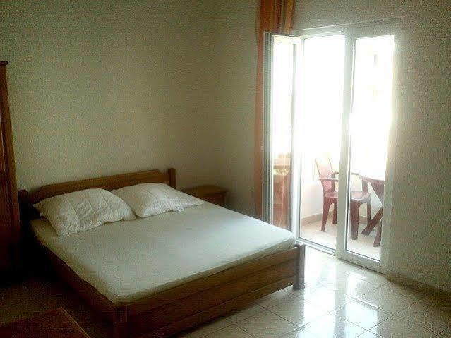 Guesthouse Sun Hostel Budva Dış mekan fotoğraf