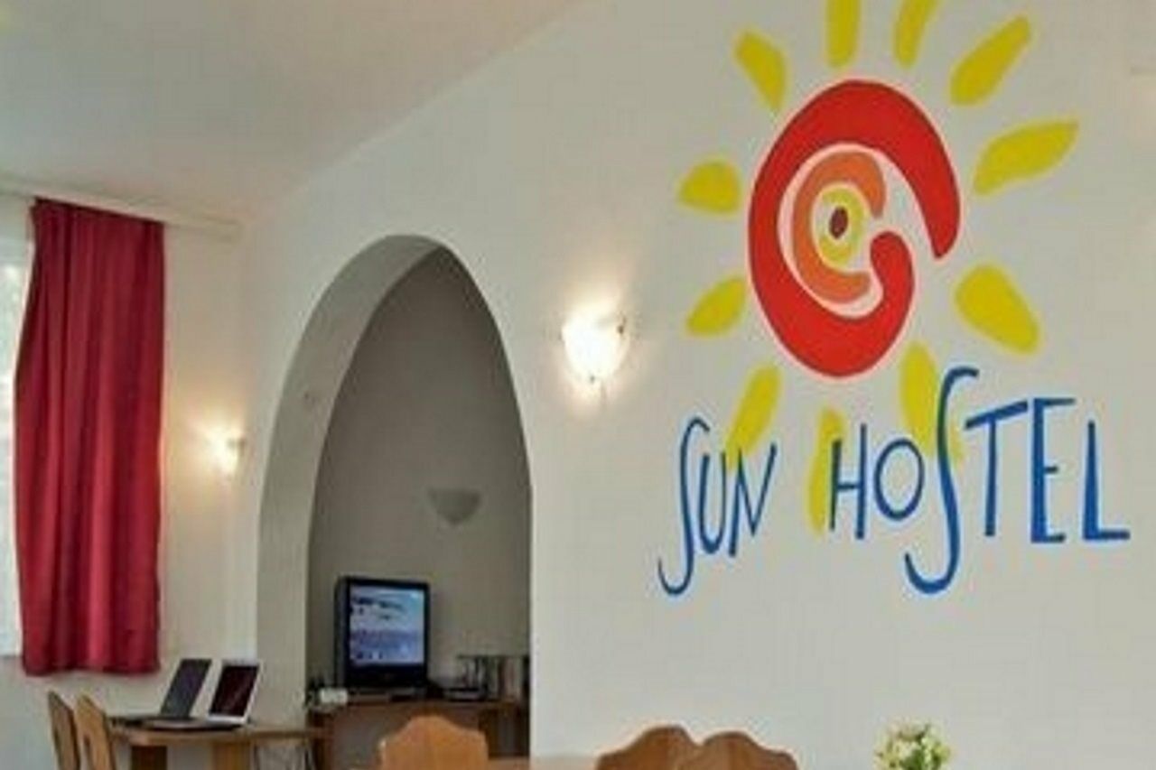 Guesthouse Sun Hostel Budva Dış mekan fotoğraf