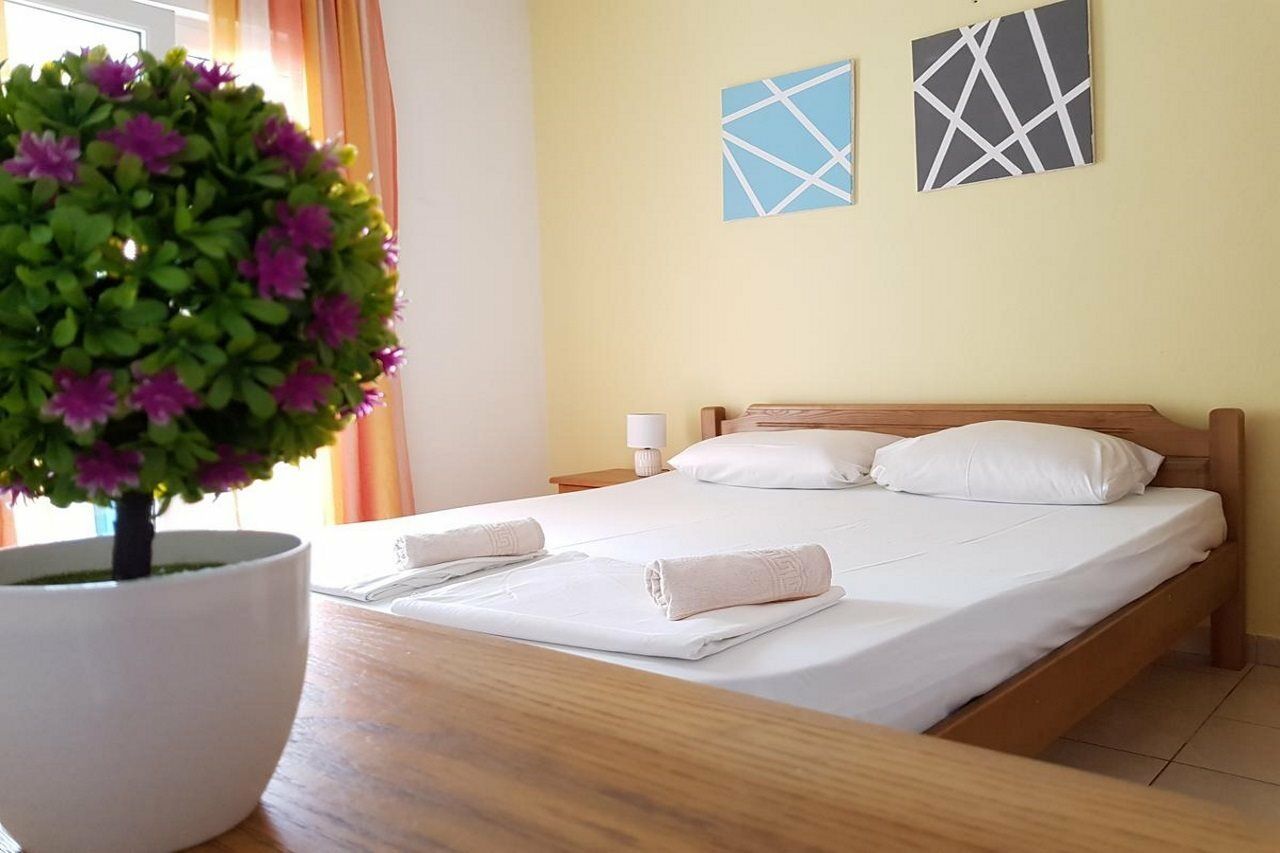 Guesthouse Sun Hostel Budva Dış mekan fotoğraf